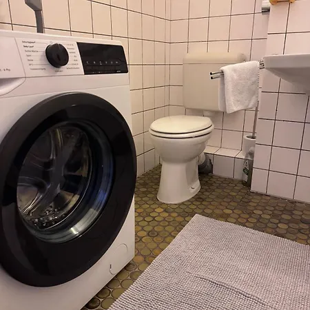 Apartmán Monteurwohnung 3-zimmer Mit Balkon *